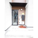 エントランス部分 レイパパレ