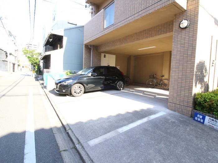 駐車場 アマデウス那古野