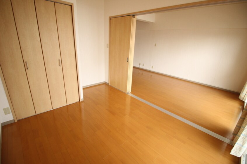 居室 サンライズ江副