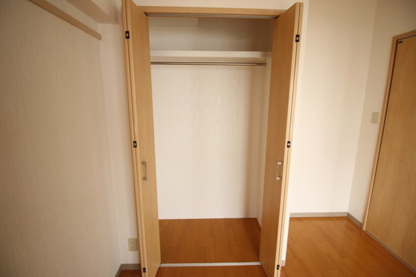 収納 サンライズ江副