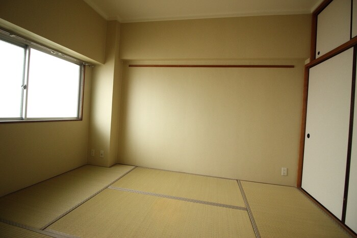 居室 サンライズ江副