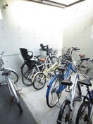 駐輪場 CLASSICO