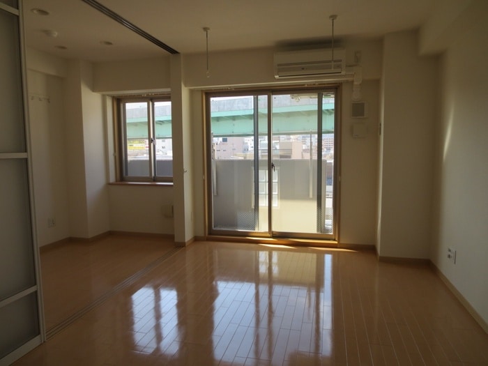 居室 Ｌａ．Ｃａｎｔａｂｉｌｅ