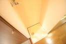 洗濯機置場 アンプル－ル　ブワ　プチモン