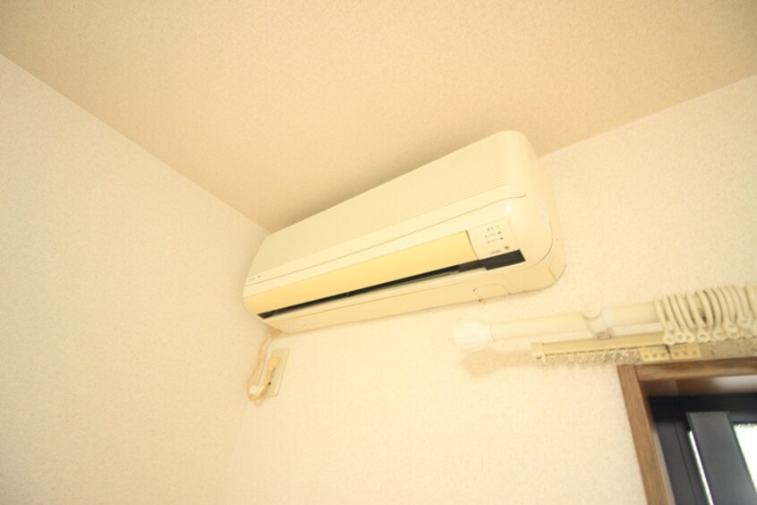 内観写真 アンプル－ル　ブワ　プチモン