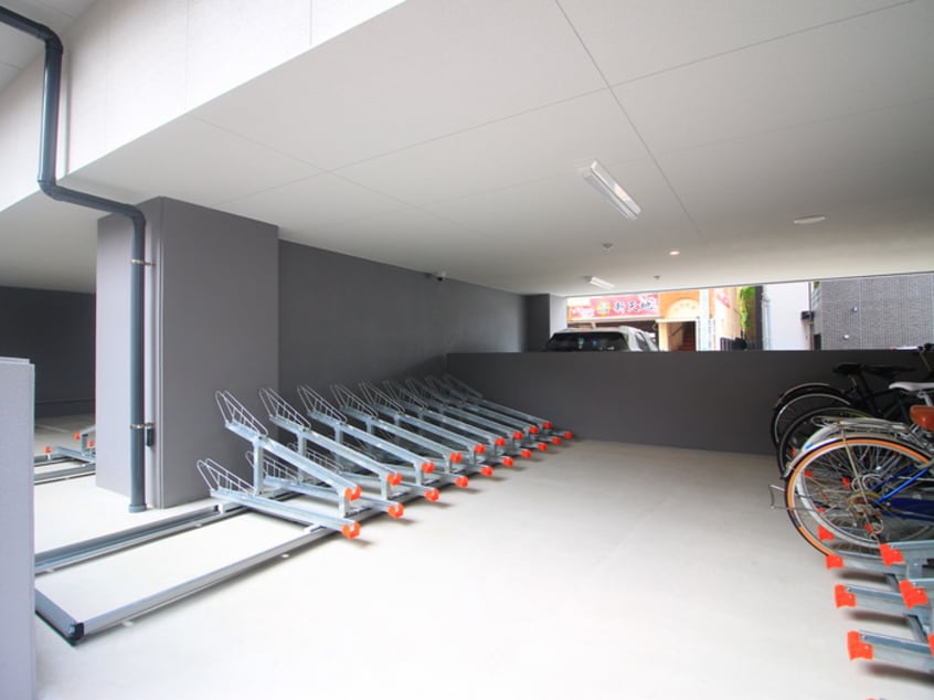 駐輪場 プレサンス太閤通ファシール