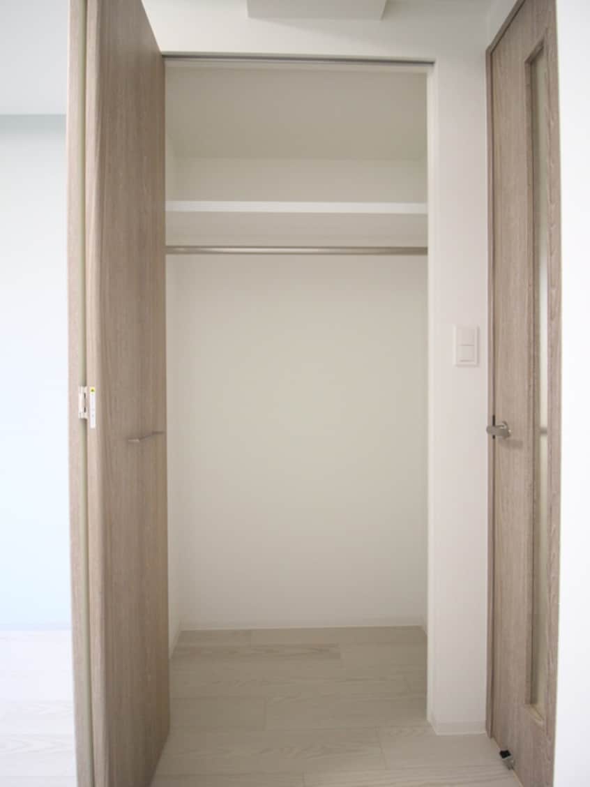 収納 プレサンス太閤通ファシール