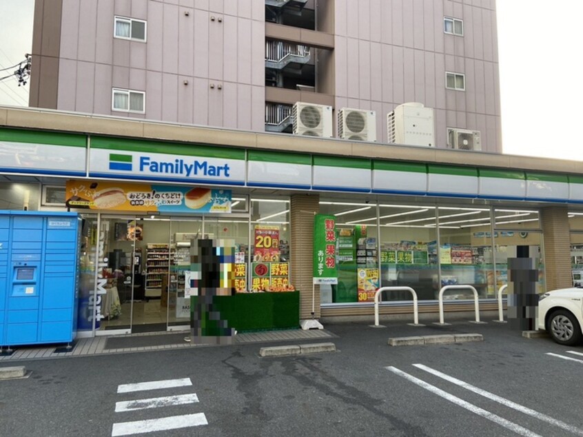 ファミリーマート則武本通店(コンビニ)まで131m リニアゲートタワー名古屋(603)