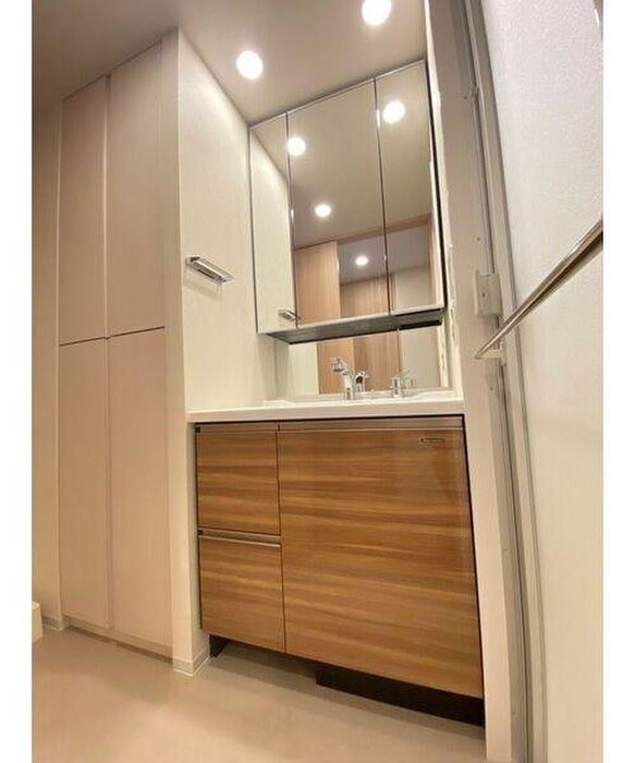 洗面 ｵｰﾌﾟﾝﾚｼﾞﾃﾞﾝｼｱ大須門前町(302)