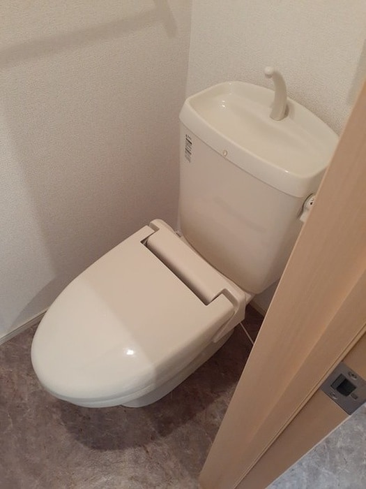 トイレ ウィステリア石刀１