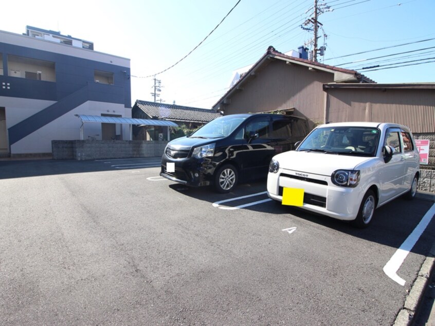 駐車場 シュロス上飯田