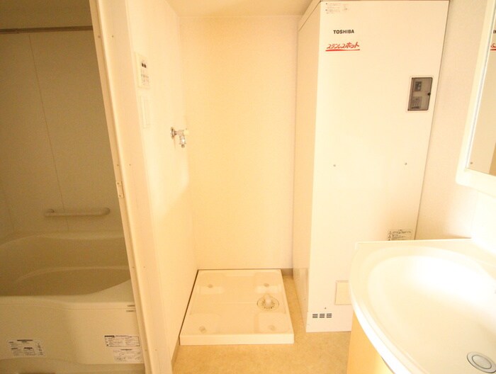 洗濯機置場 エコロジ－栄レジデンス