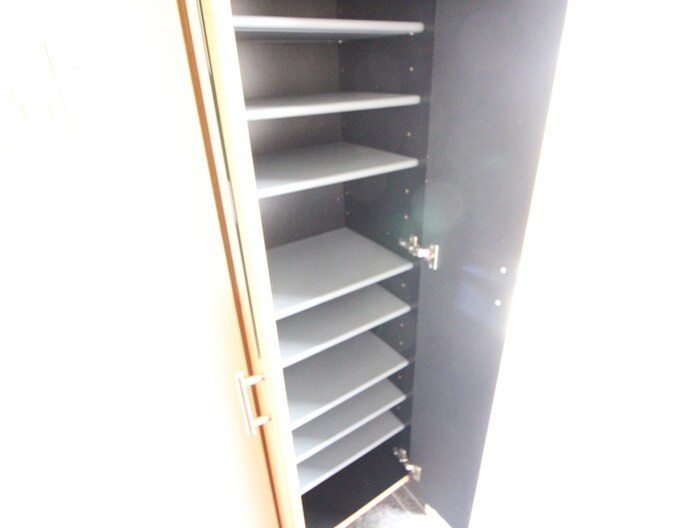 靴箱 エコロジ－栄レジデンス