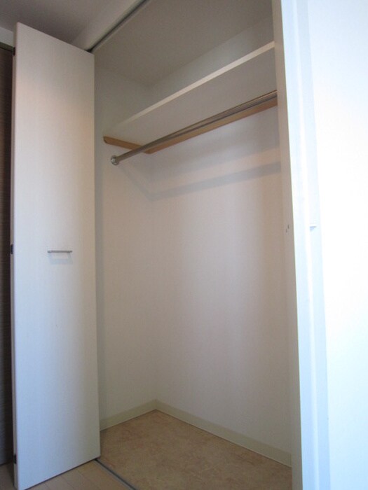 収納 UURコート名古屋名駅