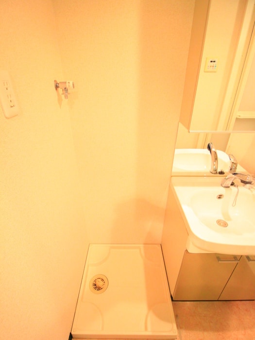 洗濯機置場 UURコート名古屋名駅