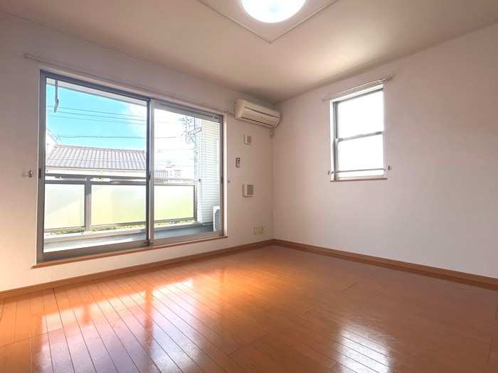 居室 オークフォレスト名東