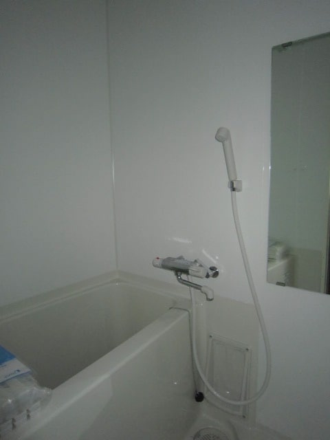 バス／シャワールーム等 リルオズモ－ル