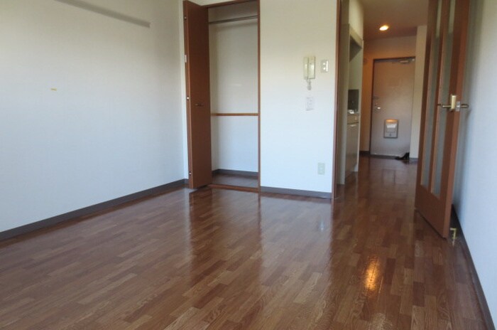 居室 アイリスコ－ト