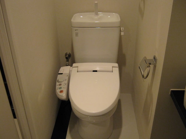 トイレ ISM栄