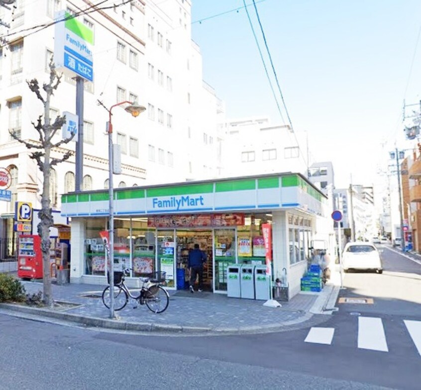 ファミリーマート名古屋新栄２丁目店(コンビニ)まで550m ｴｽﾃﾑｺｰﾄ名古屋新栄Vﾗﾎﾟｰﾙ(1002)