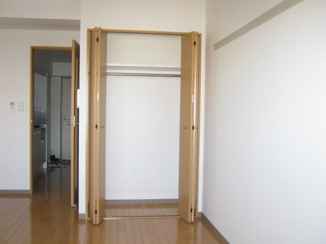 収納 リアライズ松原