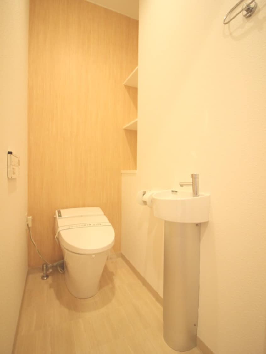 トイレ ＫＡＲＥＮ　ＣＯＵＲＴ名駅南