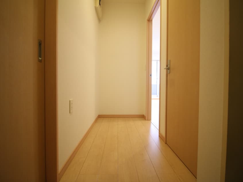 廊下 ＫＡＲＥＮ　ＣＯＵＲＴ名駅南