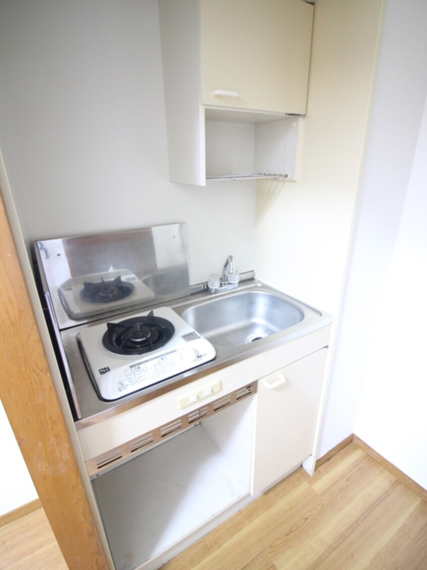 キッチン オーガスタ広路本町