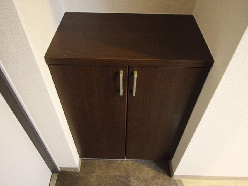 靴箱 カーサビアンカ黒川