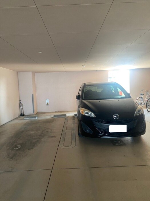 駐車場 ドゥナーレ畑江通