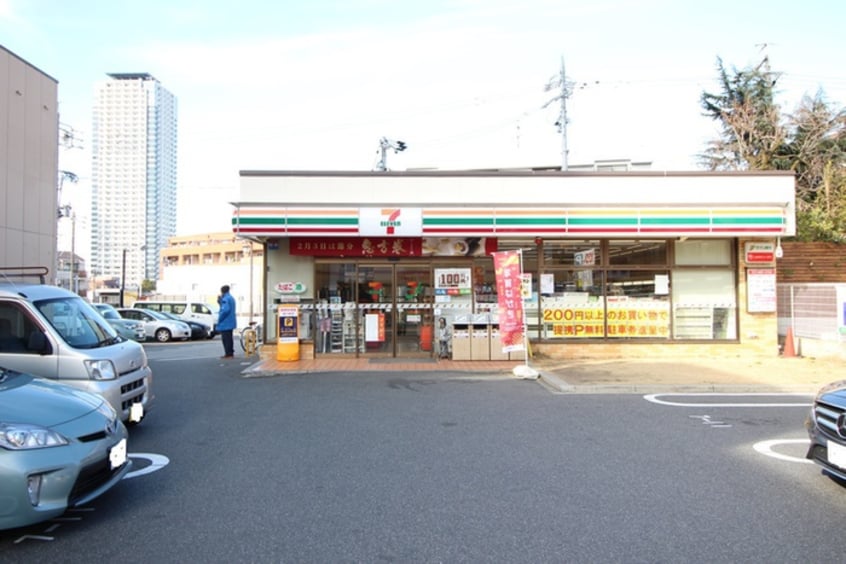 セブンイレブン覚王山店(コンビニ)まで124m キリン堂ビル