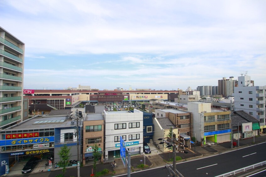 室内からの展望 ウエストタウン福田