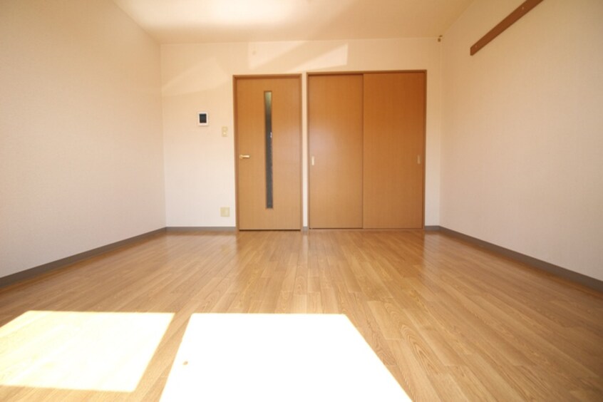 居室 リバーサイド尼子田B