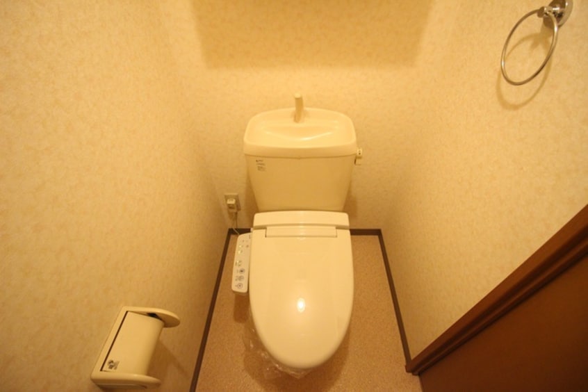 トイレ リバーサイド尼子田B