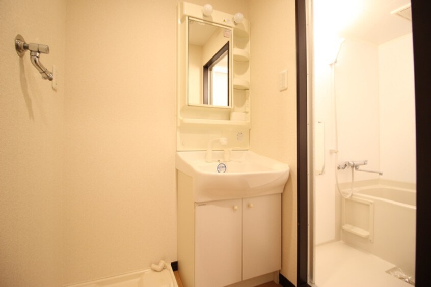 洗面 コートデリヴィエール上飯田