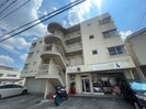 マンション泉の外観