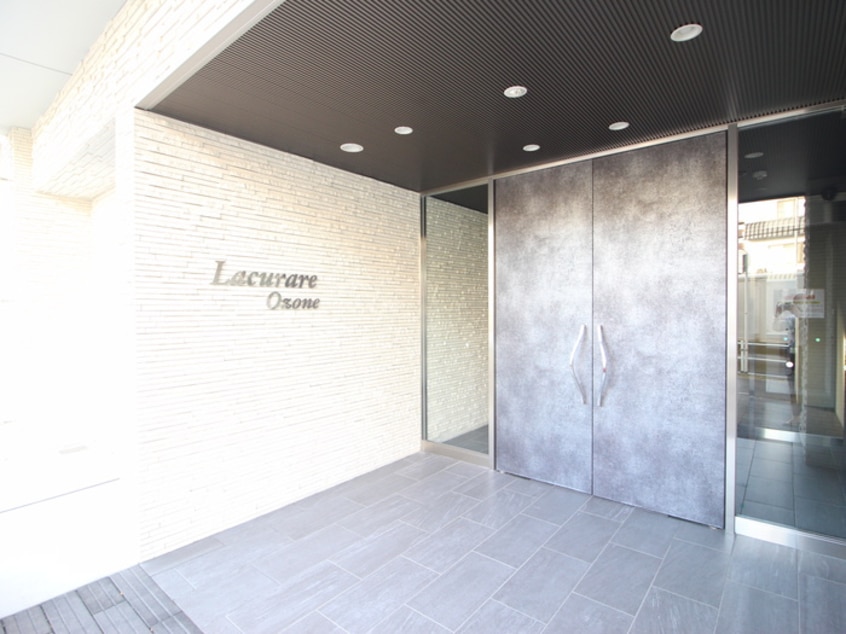 エントランス部分 ラクラーレ大曽根
