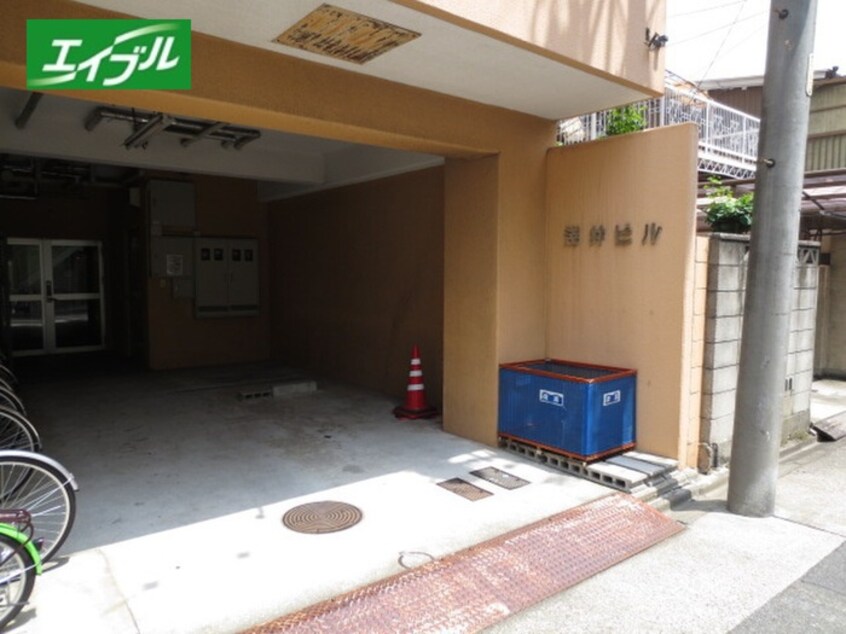 エントランス部分 浅井ビル