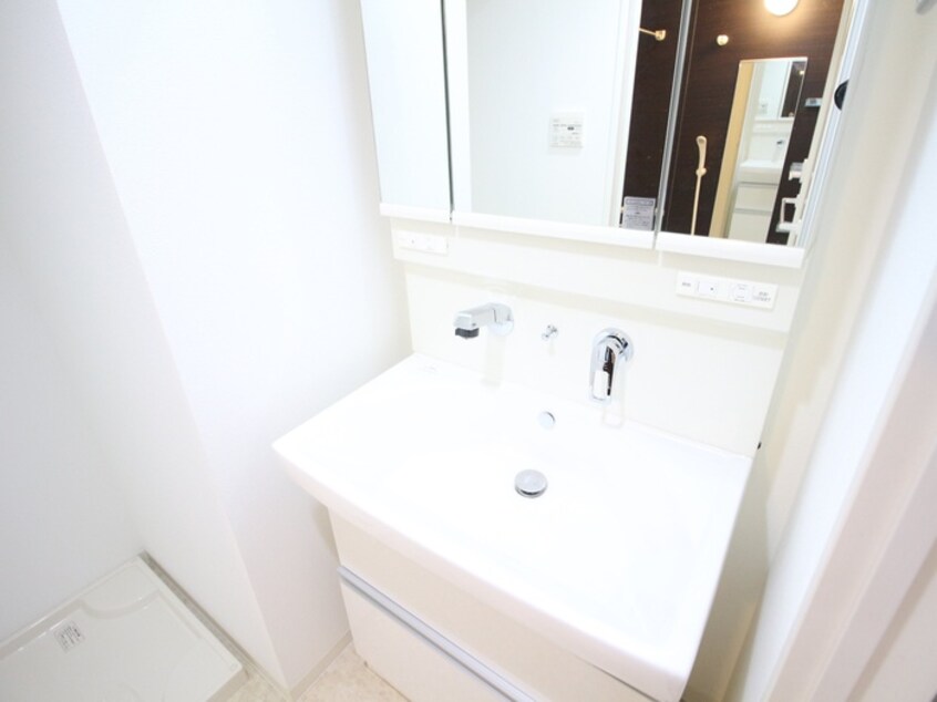 洗面 アイボリ－