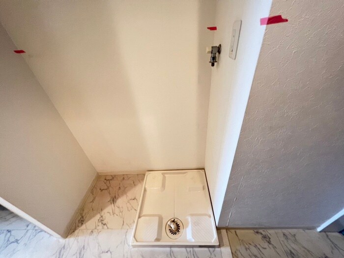 洗濯機置場 フローライト徳川