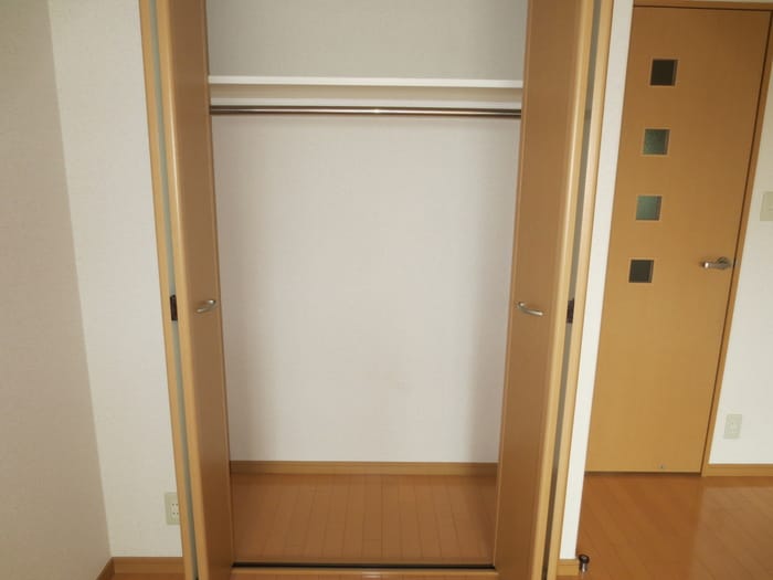 収納 セレブランド堀田駅前