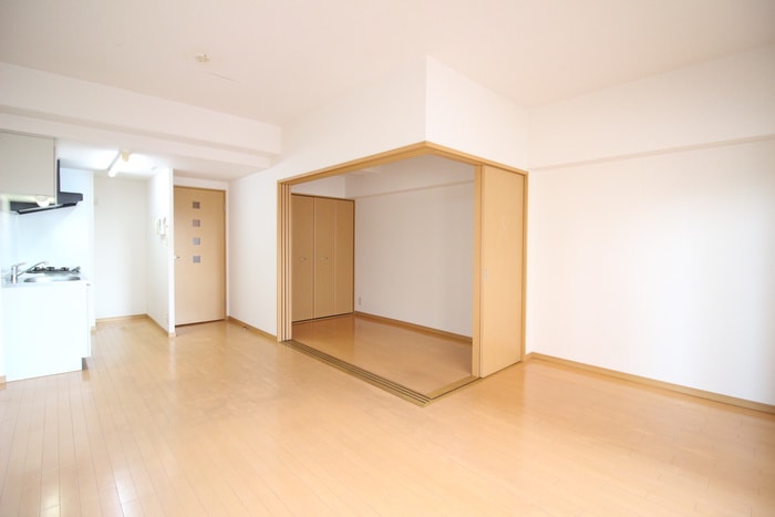 居室 セレブランド堀田駅前