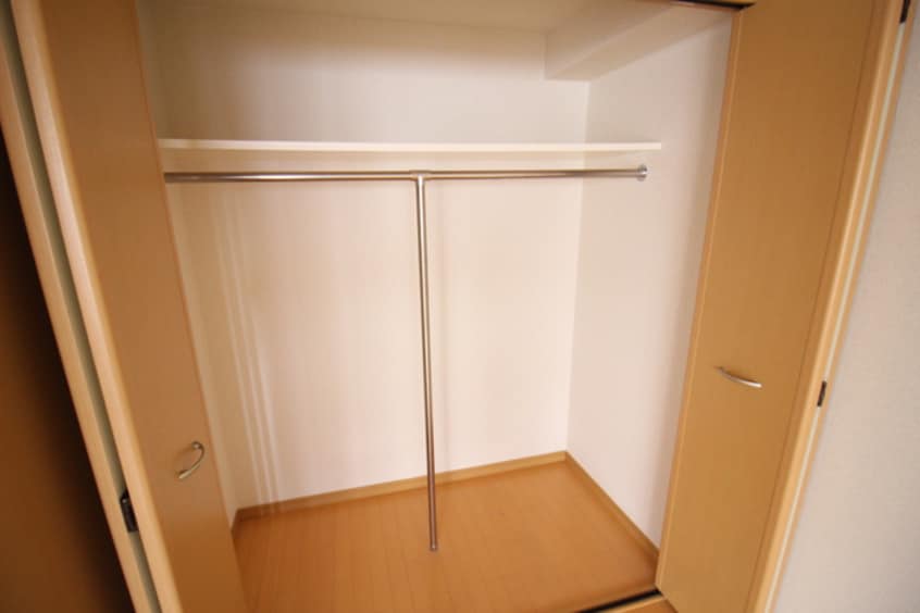 収納 セレブランド堀田駅前