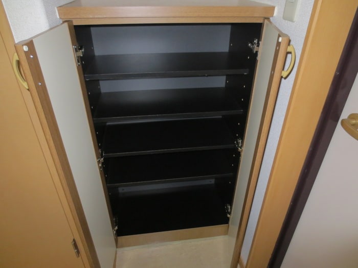 靴箱 セレブランド堀田駅前