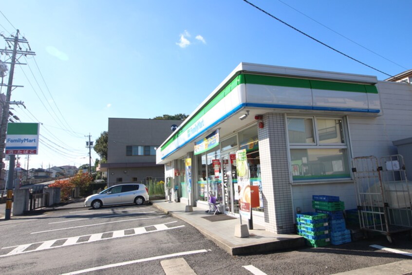 ファミリーマート豊田平芝店(コンビニ)まで258m グリーンヒルズ本多