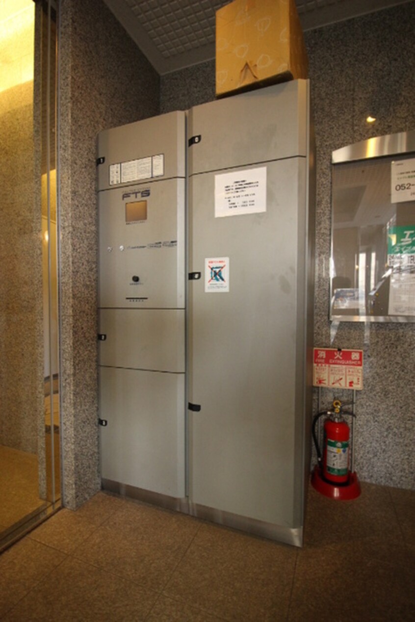 建物設備 ロイヤルピジョン岩塚