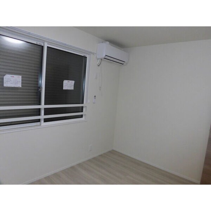 内観写真 サンハイム八社