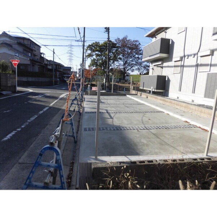 駐車場 サンハイム八社