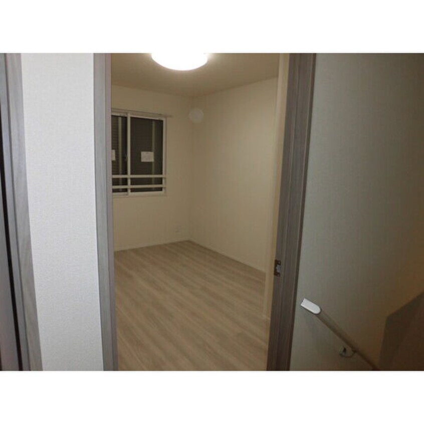 内観写真 サンハイム八社