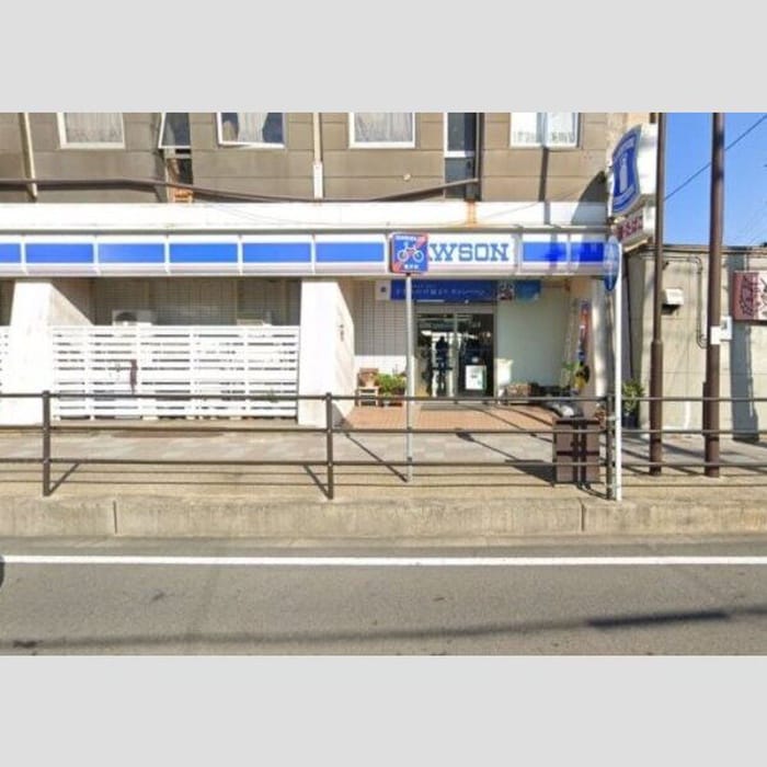 ローソン 国府宮駅前店(コンビニ)まで300m Plumed　Ange